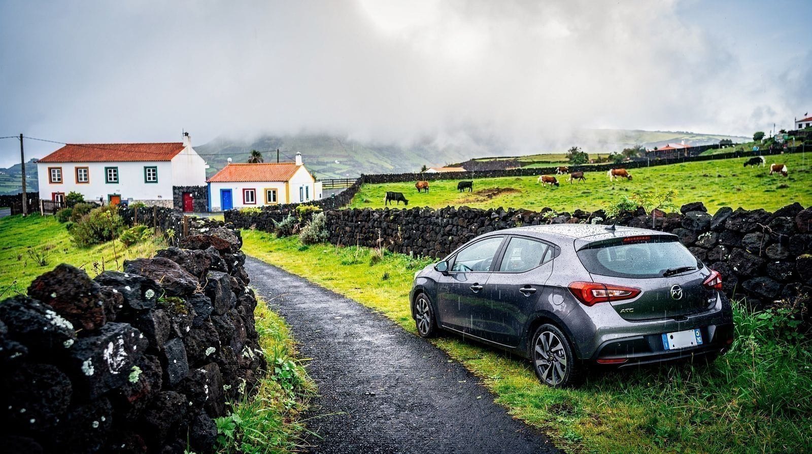 Ce que conduire aux Açores fait vraiment ressentir