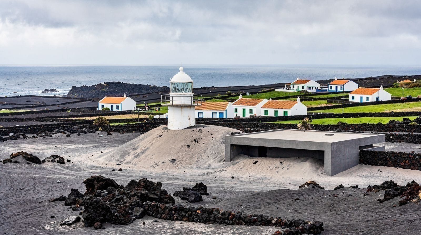 Capelinhos: el volcán que sepultó un faro