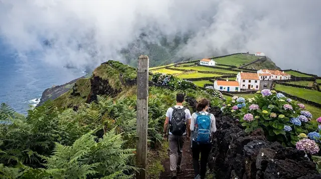 Salto do Prego Hike (Faial da Terra, São Miguel)